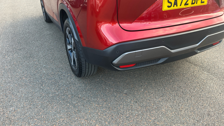 Nissan Qashqai 1.3 DiG-T MH N-Connecta 5dr Petrol Hatchback